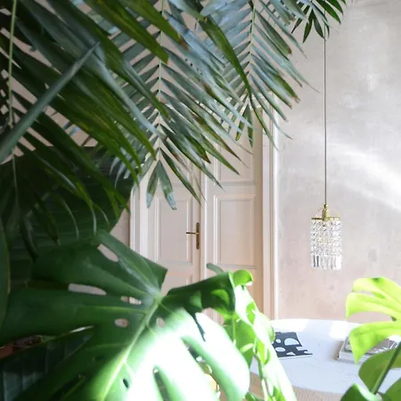 Appartement Extraordinary Quiet In The Very Centre Bratislava